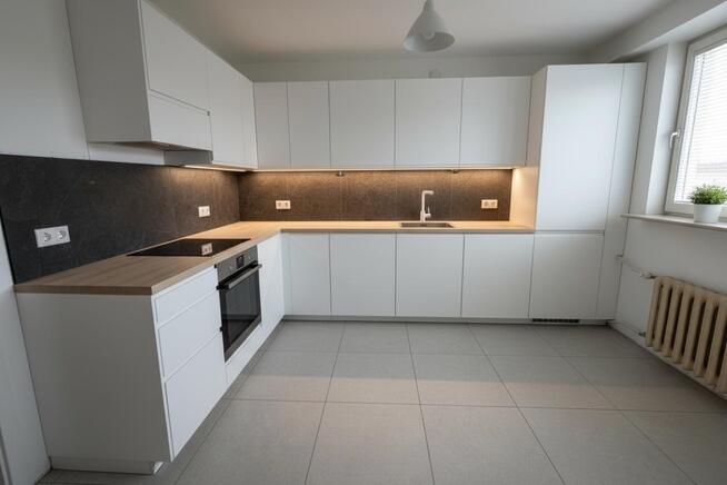 2-pokojowe na os.Albertyńskim na sprzedaż!