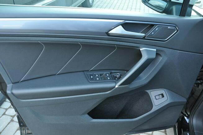 Volkswagen Tiguan 2.0TDI 240KM DSG 4Motion R-line Highline Kamery360 Webasto Dynaudio