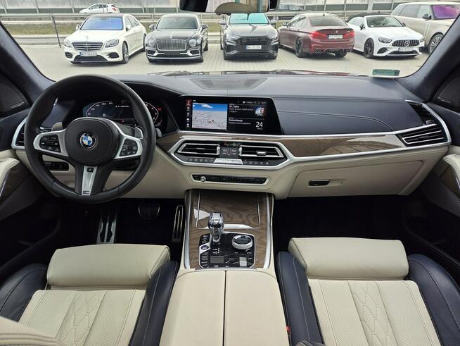 BMW X7 M50i. Individual, dociągi, Laser-LED, hak, wentylacja, Sky-lounge.