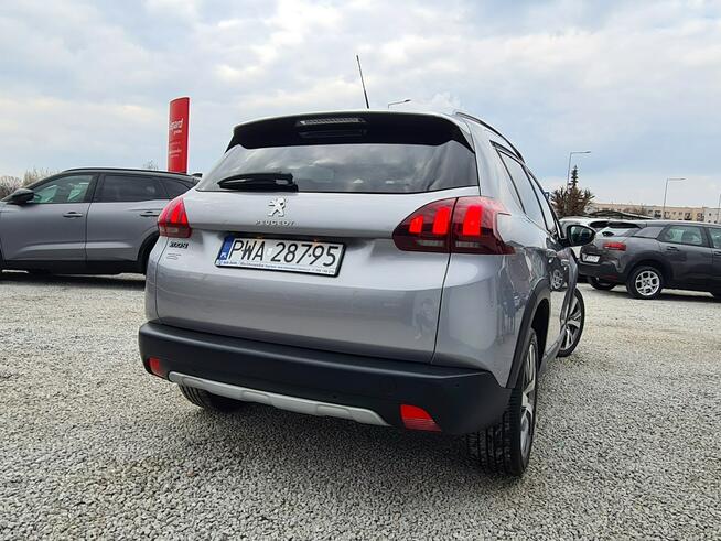 Peugeot 2008 42 Tys.Km Navi PDC Kamera Led Grip Control Klimatronik Sensory Alu