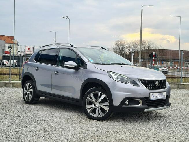 Peugeot 2008 42 Tys.Km Navi PDC Kamera Led Grip Control Klimatronik Sensory Alu