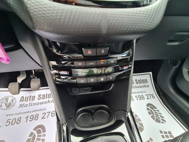 Peugeot 2008 42 Tys.Km Navi PDC Kamera Led Grip Control Klimatronik Sensory Alu