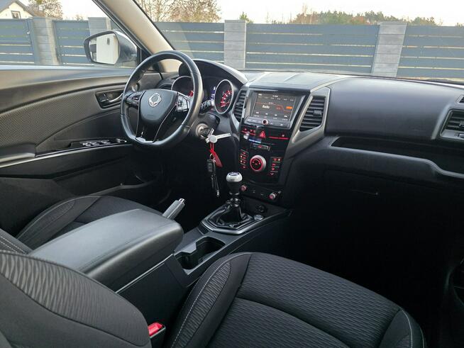 SsangYong XLV bezwypadkowy /KAMERA/ navi/ ALUFELGI 18"/ ledy/ FAKTURA VAT 23%/ 2017