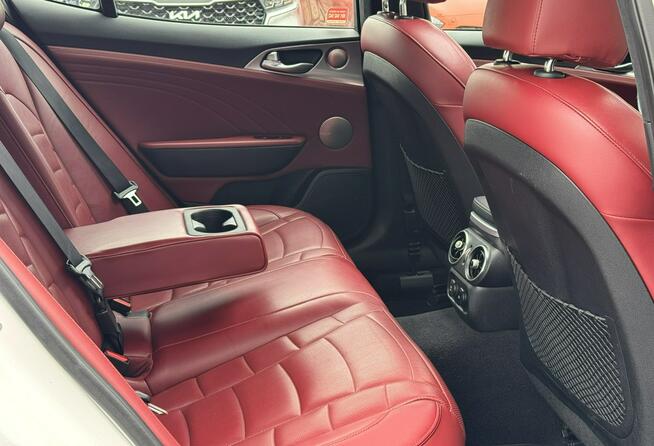 Polift/Stinger 3.3 Twin Turbo 366KM/ Salon PL/ 1 właściciel