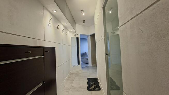 Wynajmę nowoczesne 2 pokoje, Zaw. Czarnego 4