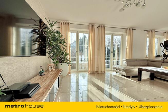 ** Dom DLA RODZINY tuż przy terenach zielonych **