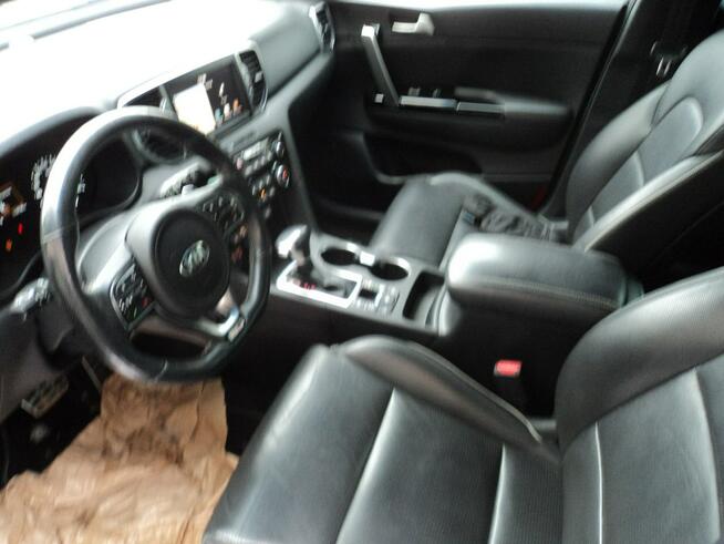 sprzedam ładnego KIA SPORTAGE z 2017r 1.6 b 177KM 4AWD