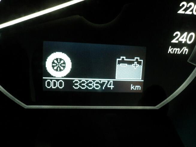 sprzedam ładną TOYOTE Lexus RX 400 HYBRYDA 4x4