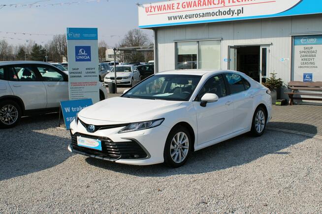 Toyota Camry 2.5 Hybrid e-CTV Comfort F-vat Kamera netto 78 780 PLN Gwarancja