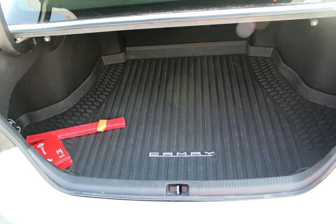 Toyota Camry 2.5 Hybrid e-CTV Comfort F-vat Kamera netto 78 780 PLN Gwarancja