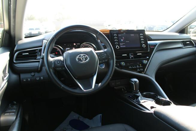Toyota Camry 2.5 Hybrid e-CTV Comfort F-vat Kamera netto 78 780 PLN Gwarancja