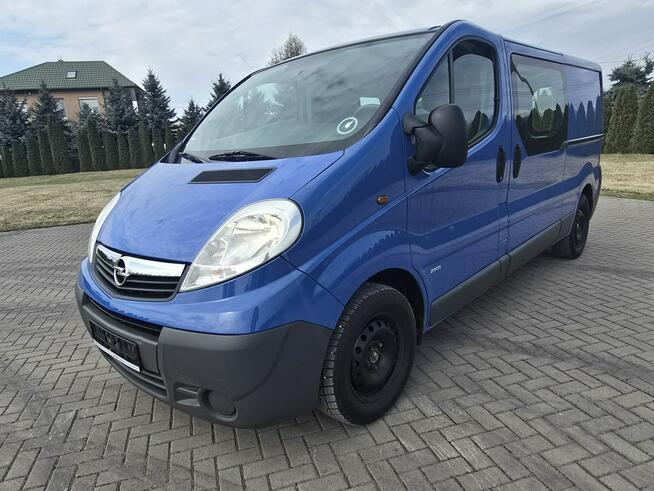 Opel Vivaro 2,5dci Automat.Lift.Klima.Centralka.Long.Tempomat/Hak/.kredyt.OKAZJA