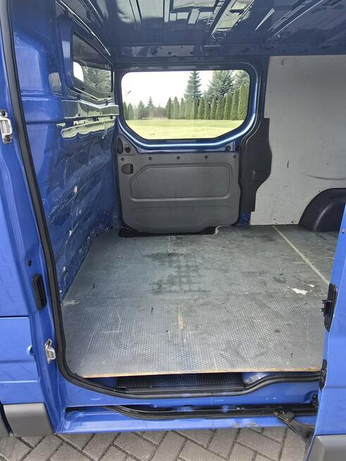 Opel Vivaro 2,5dci Automat.Lift.Klima.Centralka.Long.Tempomat/Hak/.kredyt.OKAZJA