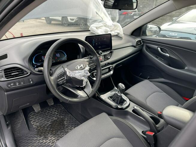 Hyundai i30 Kamera Kliamtyzancja LED Virtual cockpit