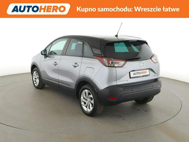 Opel Crossland X klima auto grzane fotele kamera i czujniki parkowania