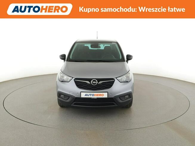 Opel Crossland X klima auto grzane fotele kamera i czujniki parkowania