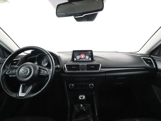Mazda 3 klima auto navi grzane fotele kamera i czujniki parkowania