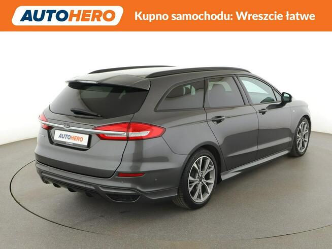 Ford Mondeo ST-Line Navi Czujniki parkowania Klimatyzacja Podgrzewane fotele Bluet