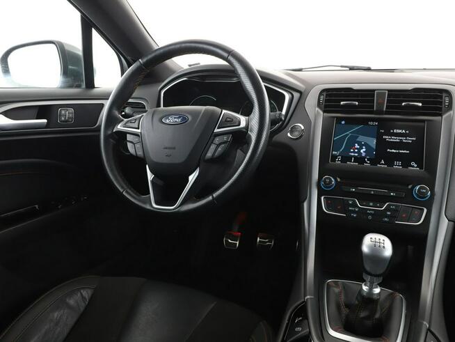 Ford Mondeo ST-Line Navi Czujniki parkowania Klimatyzacja Podgrzewane fotele Bluet