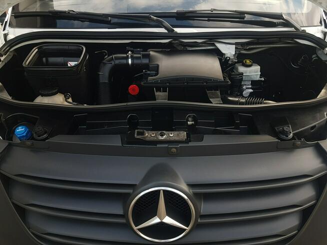 Mercedes Sprinter 8EP KONTENER 4,22x2,16x2,31 KLIMA 314CDI MANUAL 6-BIEGÓW KRAJOWY