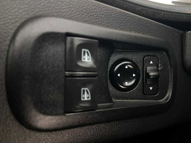 Renault Master 8EP CHŁODNIA MROŹNIA 4,21x2,11x2,01 IZOTERMA AGREGAT THERMO KING V-500