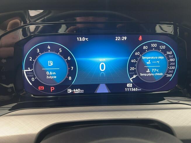 Volkswagen Golf VIII 1.0 eTSI Life DSG Hatchback