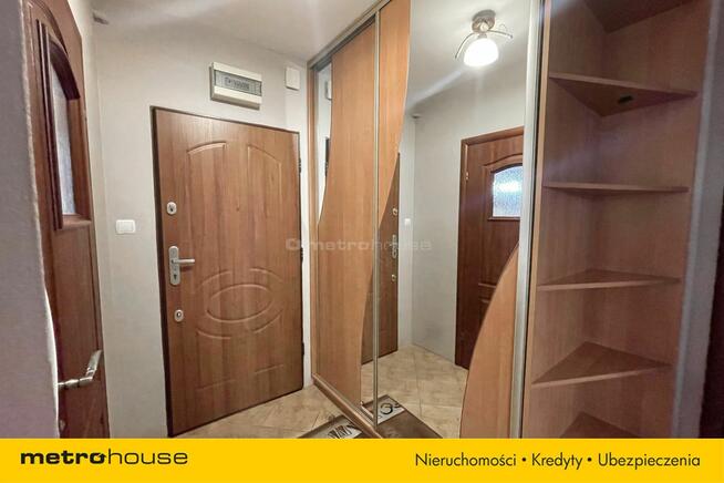 2 pokojowe z balkonem + komórka, 1 piętro, 2005 r.