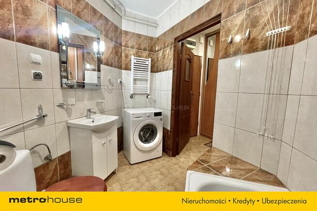 2 pokojowe z balkonem + komórka, 1 piętro, 2005 r.