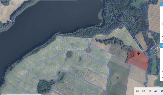 Działka rolna 3,08 ha w pobliżu lasu i jeziora.