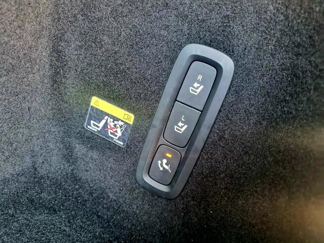 Volvo V60 Full LED Serwis Parktronic Tempomat Navi Bluetooth Gwarancja