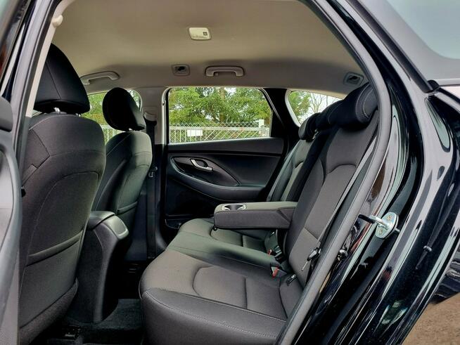 Hyundai i30 LED Serwis Navi Kamera Parktronic Climatronic Bluetooth Gwarancja!