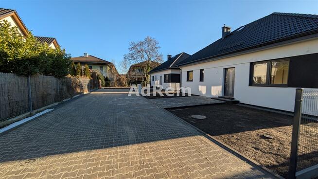 Dom Kiełczów gm. Długołęka, Dębowa