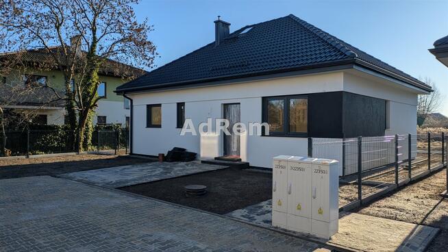 Dom Kiełczów gm. Długołęka, Dębowa