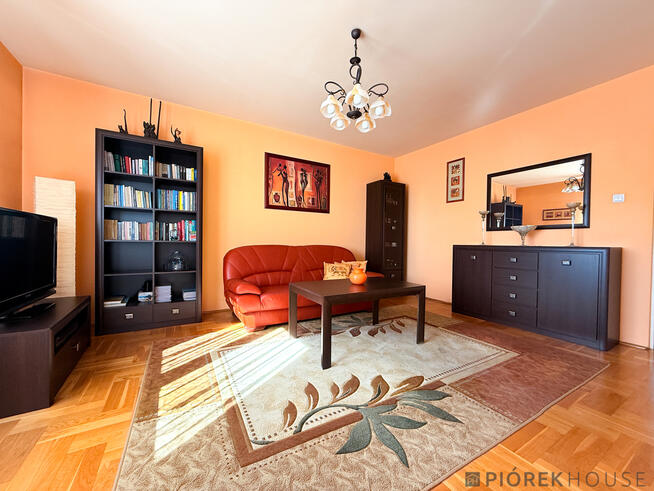 2 pokoje z garażem i balkonem przy metrze od już