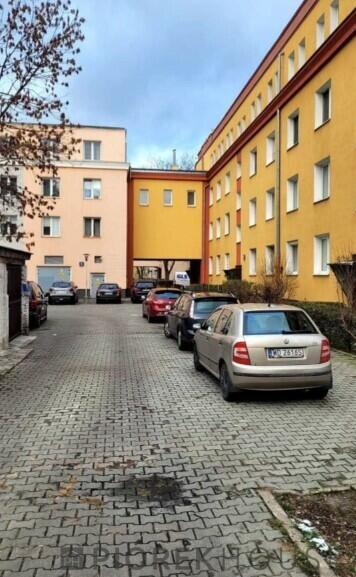 2 pokojowe mieszkanie na Woli