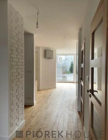 4-pokojowe mieszkanie na Pradze-Południe