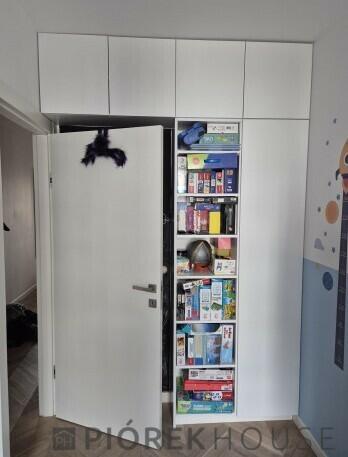 4-pokojowe mieszkanie na Woli