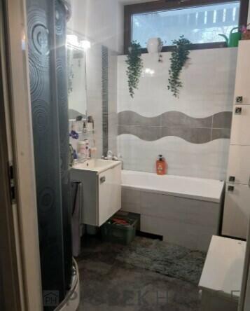 4-pokojowe mieszkanie na Bielanach