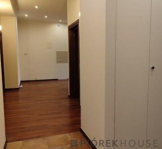 4-pokojowe mieszkanie na Śródmieściu