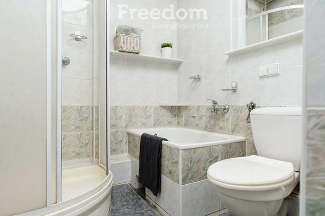 2-pokojowe, do remontu - Mokre