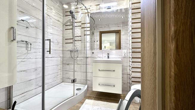 Przestronne i jasne mieszkanie z balkonem Bażantów