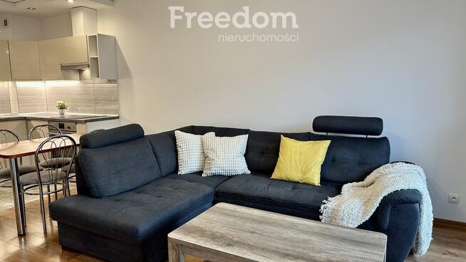 Przestronne i jasne mieszkanie z balkonem Bażantów