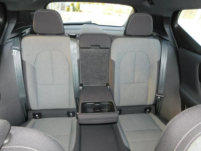 Volvo XC 40 1,5T4 z Gwarancją Bezwypadkowy Model 2024r