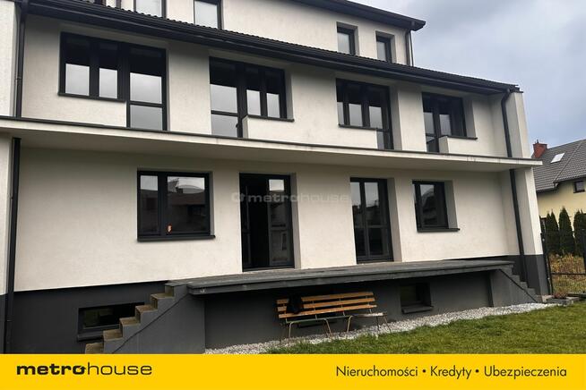 Segment z garażem, 2 niezależne lokale