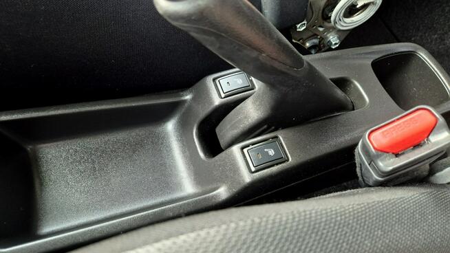 Suzuki Swift 1.2 Hybrid 83KM Alu Tempomat Kamera