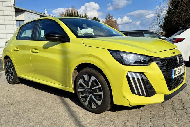 Peugeot 208 Lifting 1.2i VTI 75KM Tablet