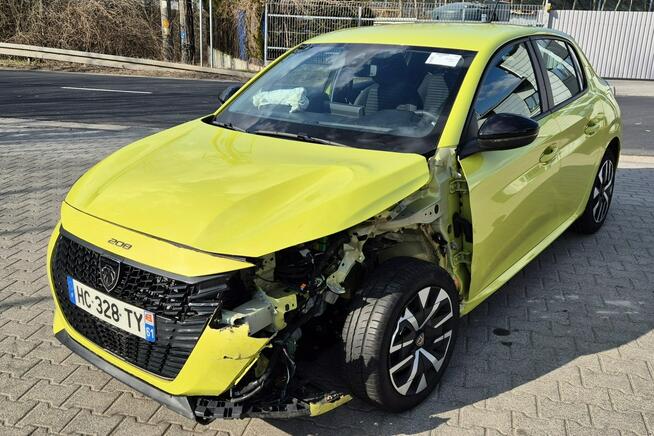 Peugeot 208 Lifting 1.2i VTI 75KM Tablet