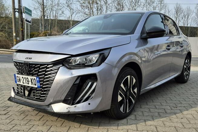 Peugeot 208 Lifting 1.2i PureTech 100 Hybrid 48V Alu Tablet