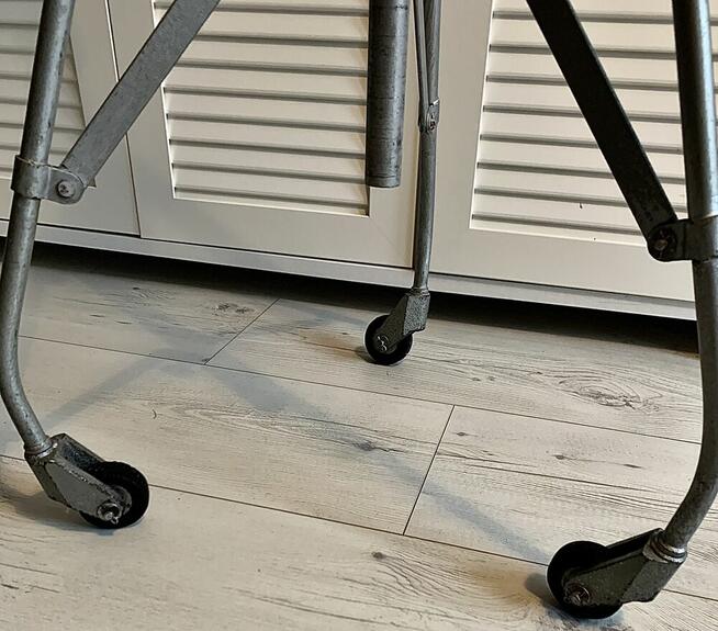 Lampa teatralna podłogowa 1963 r zabytek PRL loft