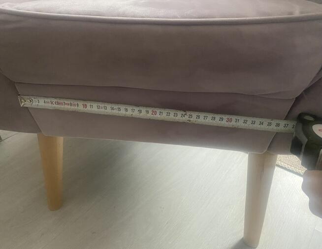 Fotel welurowy na styl glamour/skandynawski